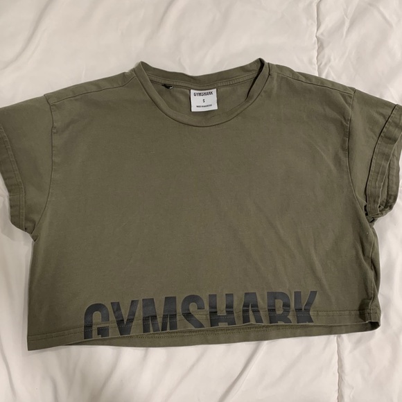 Gym shark crop top - Picture 2 of 3